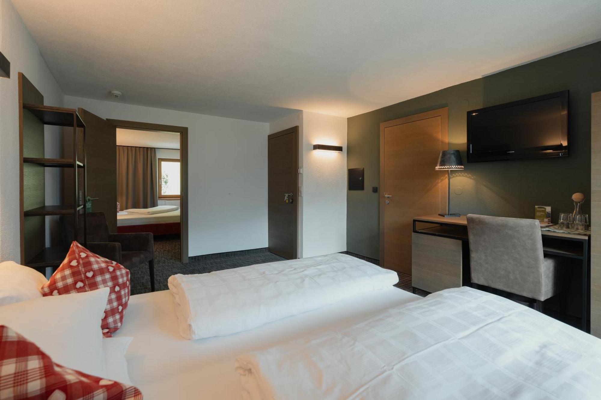 Panoramahotel Fliesserhof Экстерьер фото